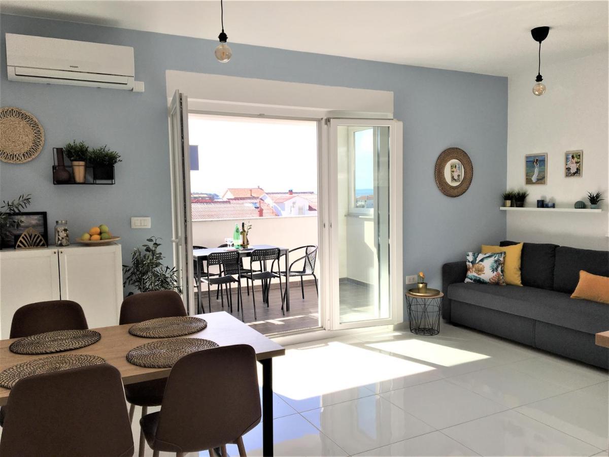 Apartment Ivetka Banjol Exterior photo